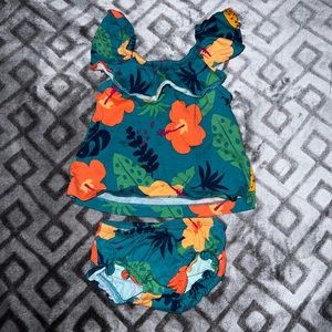 Carter’s 0-3M Matching Set